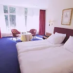 Nol In 't Bosch Hotel