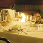 Nol In 't Bosch Hotel