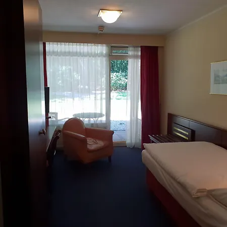 Nol In 't Bosch Hotel 4*