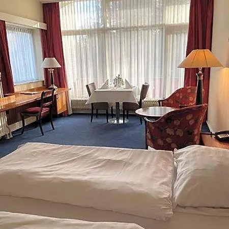 Nol In 't Bosch Hotel