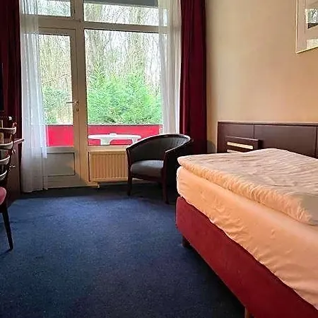 Nol In 't Bosch Hotel Wageningen