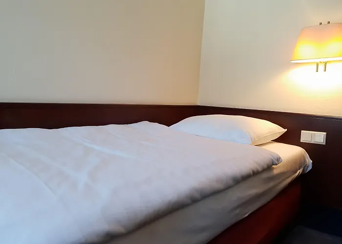 Nol In 't Bosch 4* Wageningen