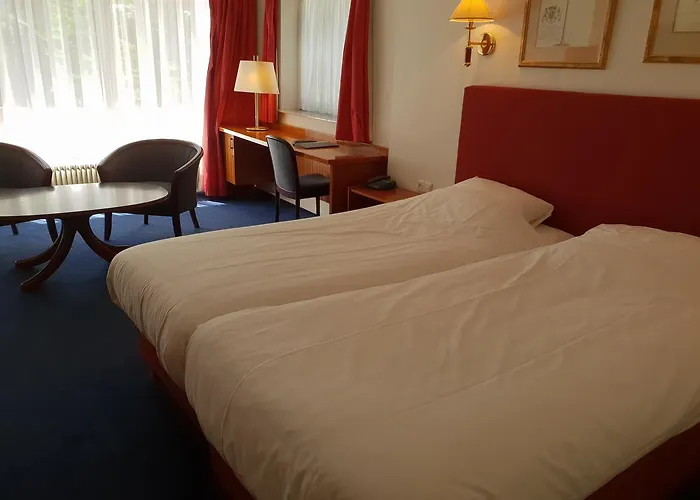 Nol In 't Bosch Hotel 4*